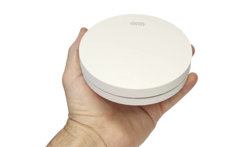 ZEN smoke alarm installation - completely wireless and suitable for easy DIY install